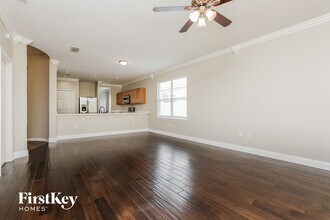 25149 Chipshot Ct in Sorrento, FL - Building Photo - Building Photo