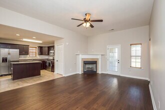 7892 Ridgedale Dr in Olive Branch, MS - Building Photo - Building Photo