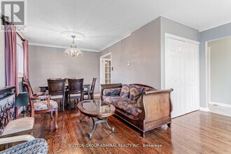 102 Cornwall Rd in Brampton, ON - Building Photo - Building Photo