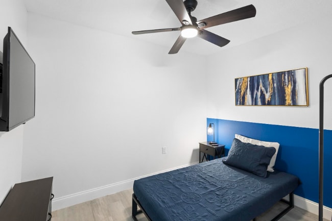 property at 1824 Lake St