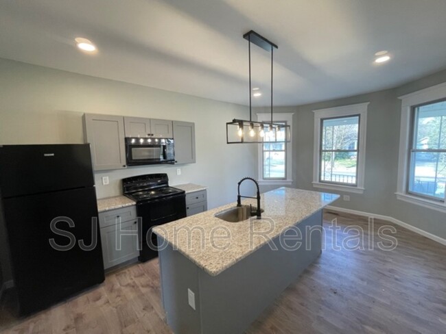 property at 745 Highland Ave