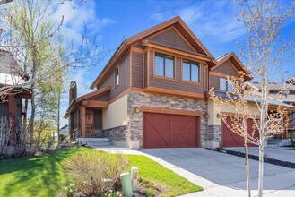 1261 Hailstone Dr in Heber City, UT - Building Photo - Building Photo