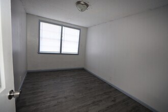 425 S George Nigh Expy in Mcalester, OK - Building Photo - Building Photo