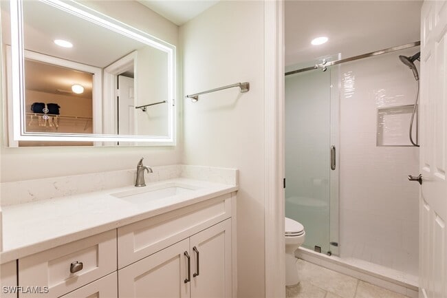 property at 3032 Sandpiper Bay Cir