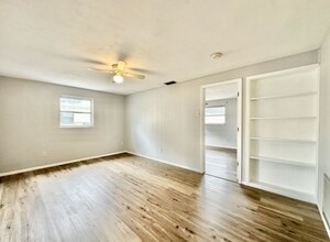 1501 S Hillcrest Ave in Clearwater, FL - Building Photo - Building Photo
