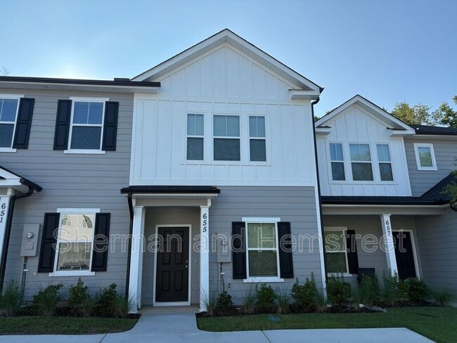 property at 655 Caroline Ct