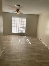 138 Hummingbird Ln in Lafayette, LA - Building Photo - Building Photo