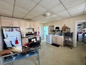 141 Whitwell St in Quincy, MA - Building Photo - Building Photo
