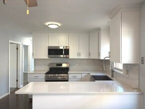 8222 W Grand Ave in River Grove, IL - Building Photo - Building Photo