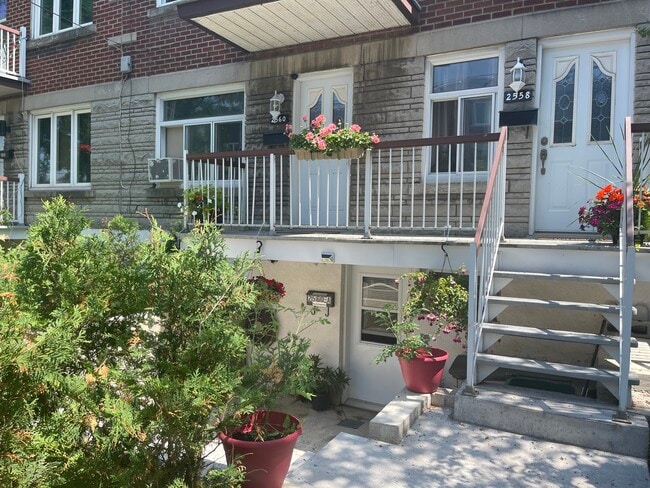 property at 2560 Tillemont Rue