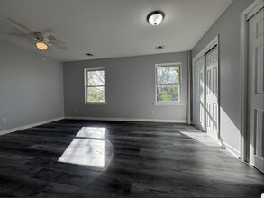458 Bergen Ave, Unit 3 in Jersey City, NJ - Building Photo - Building Photo
