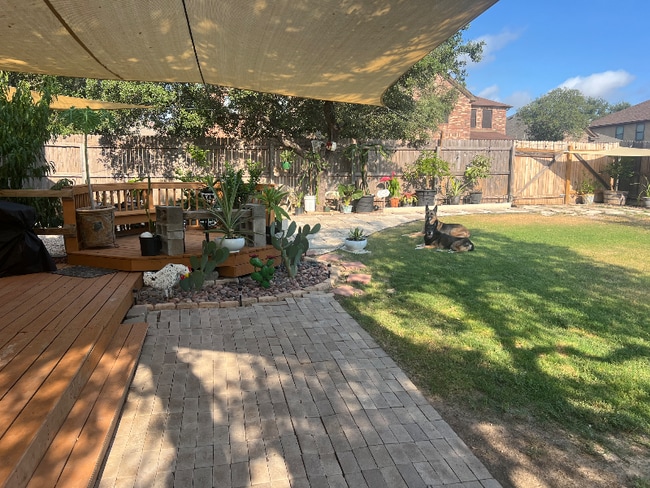 14035 Tramonto Hill in San Antonio, TX - Building Photo - Building Photo