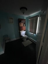 42 Bokum Rd, Unit In-Law Apartment in Chester, CT - Building Photo - Building Photo