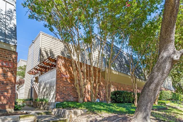 property at 3949 Buena Vista St
