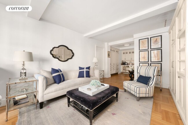 property at 27 W 72nd St