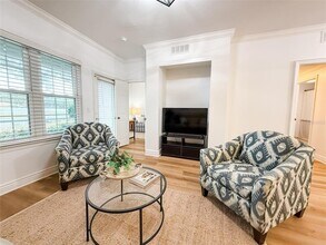 23710 Walden Center Dr in Estero, FL - Building Photo - Building Photo