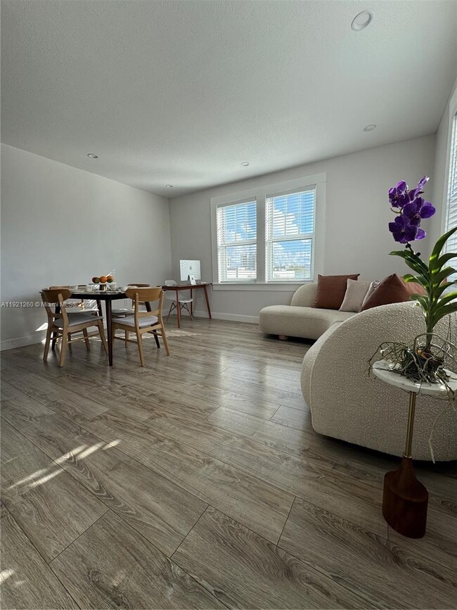 536 14th St in Miami Beach, FL - Building Photo - Building Photo