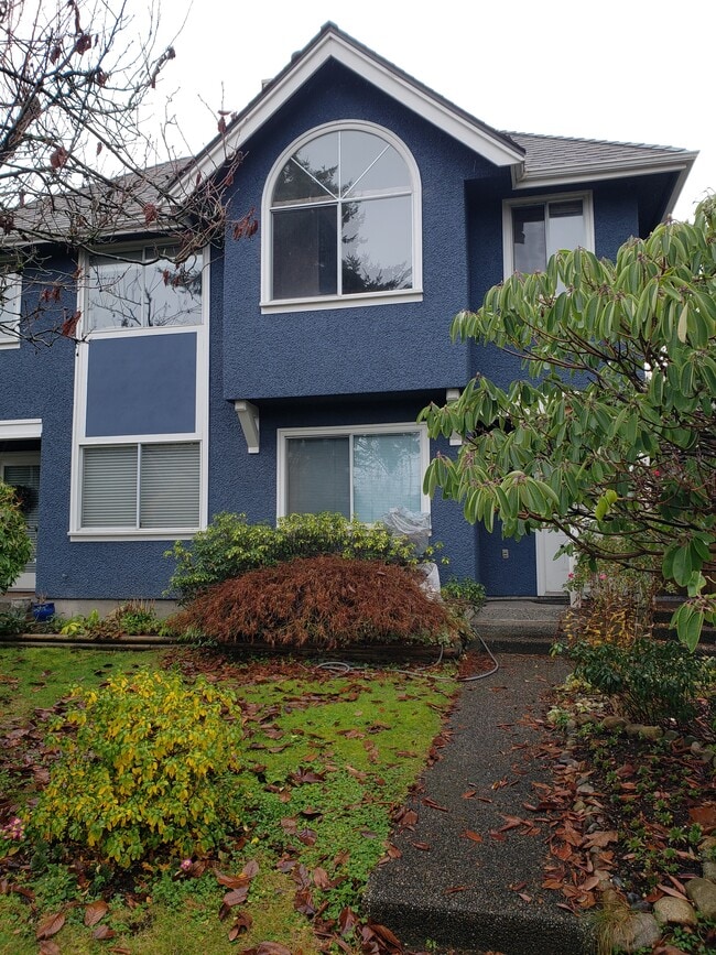 property at 845 68th Av W