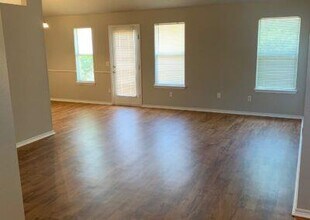 2616 NW 163rd St in Edmond, OK - Building Photo - Building Photo