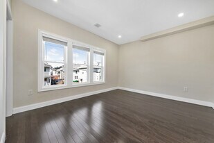 43 Wright Ave in Medford, MA - Building Photo