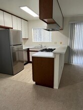 5908 Cedros Avenue in Sherman Oaks, CA - Foto de edificio - Building Photo