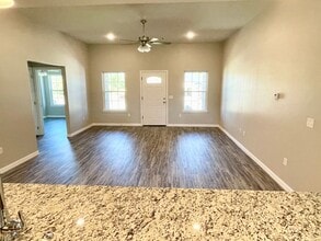 62 Huntington Bch St in Durant, OK - Building Photo - Building Photo