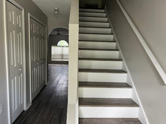 10706 Opus Dr in Riverview, FL - Building Photo - Building Photo