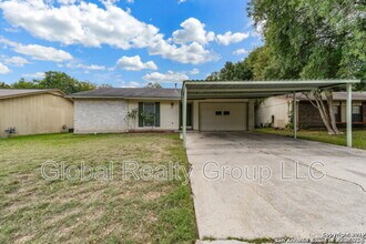 109 Meadow Way in Converse, TX - Building Photo - Building Photo