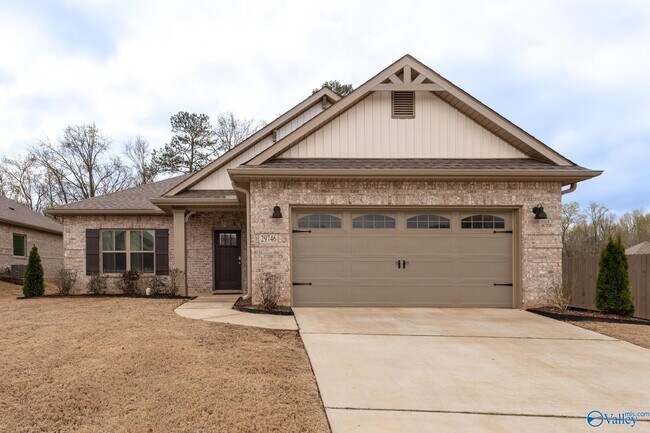 29746 Copperpenny Drive NW in Harvest, AL - Building Photo - Building Photo