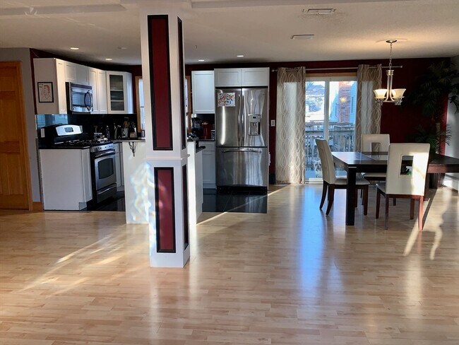 188 Middlesex Ave in Medford, MA - Building Photo - Building Photo