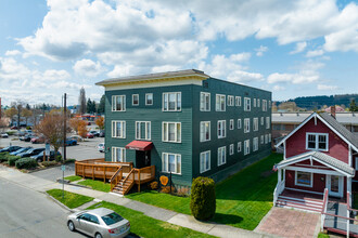 The Buena Vista Apartments in Auburn, WA - Building Photo - Building Photo