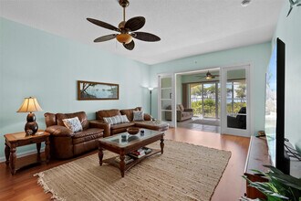 23 Harbour Isle Dr W in Fort Pierce, FL - Building Photo - Building Photo