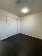 2545 Belmont St in North Las Vegas, NV - Building Photo - Building Photo