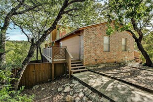 1709 Wild Basin Ledge in Austin, TX - Building Photo