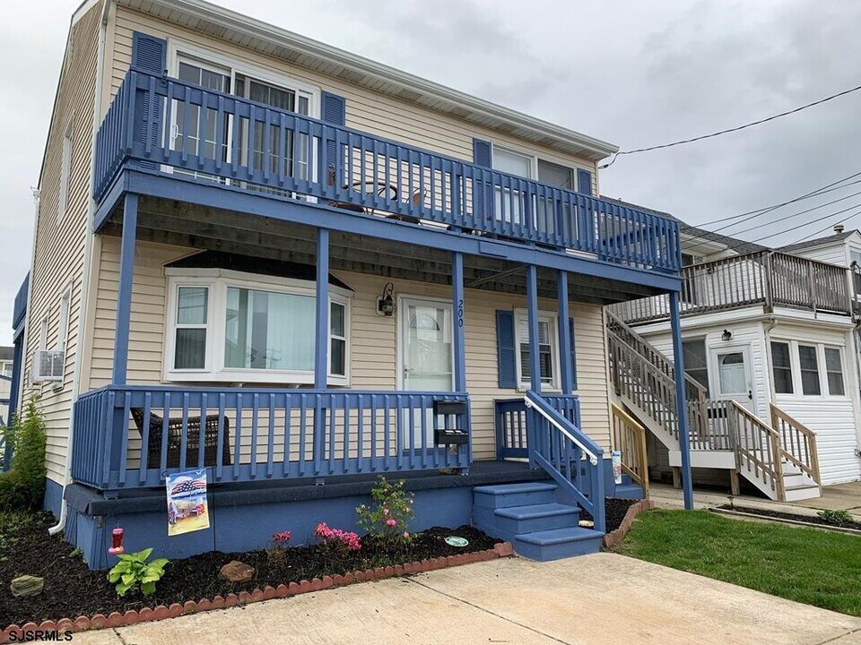 200 3rd St N in Brigantine, NJ - Building Photo