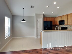 5701 Sheer Bliss Loop in Land O Lakes, FL - Building Photo - Building Photo