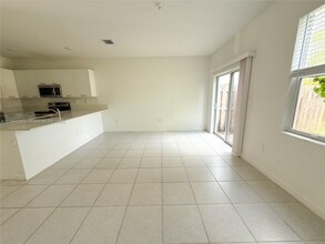12445 NW 23rd Ct in Miami Shores, FL - Building Photo - Building Photo