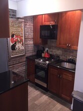 239 W 12th St in New York, NY - Foto de edificio - Building Photo