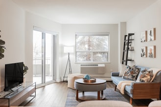 Sugarcreek Village in London, ON - Building Photo - Building Photo