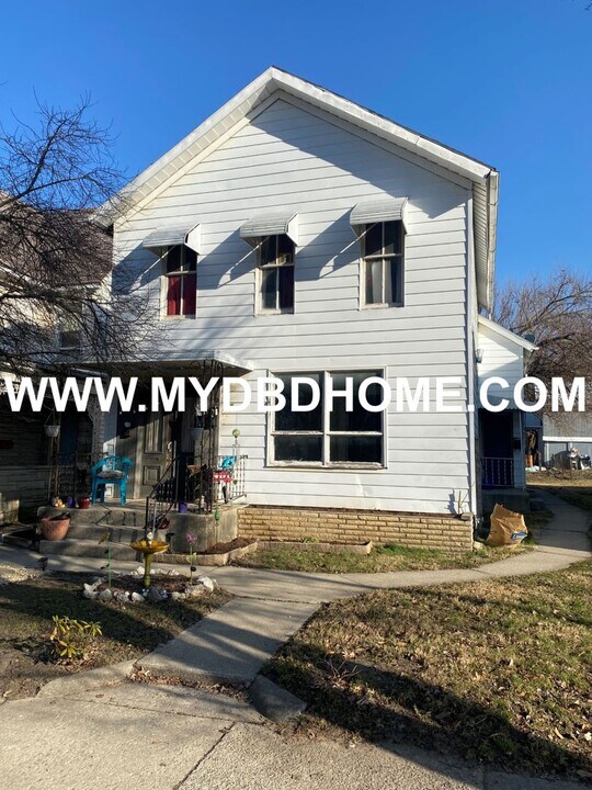 610 W Creighton Ave in Fort Wayne, IN - Building Photo