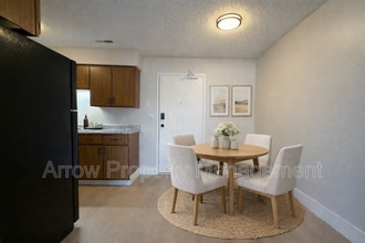 2323 T St in Lincoln, NE - Building Photo - Building Photo