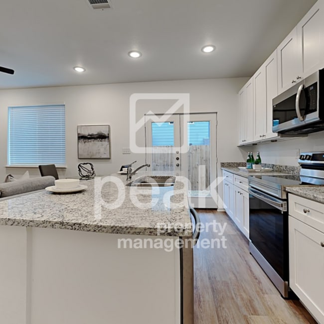 104 Briarwood Ln in Forest Hill, TX - Building Photo - Building Photo