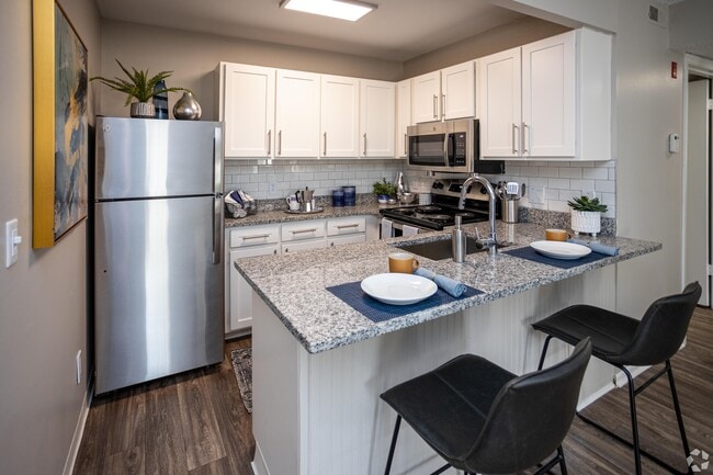 Alden in Hixson, TN - Foto de edificio - Building Photo