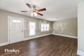 141 N Lakeshore Dr in Goose Creek, SC - Building Photo - Building Photo