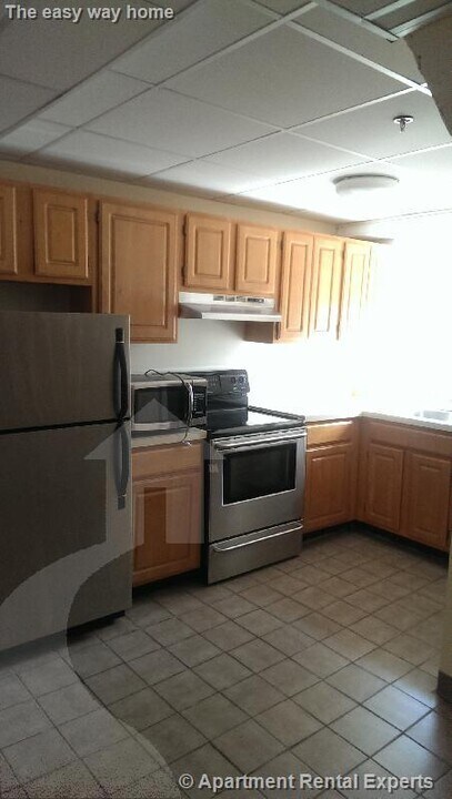 1622 Massachusetts Ave in Cambridge, MA - Building Photo