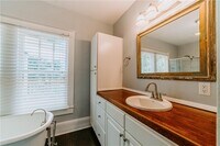 2158 Homewood St photo'