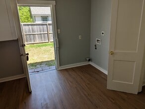 4102 Oxford Street in Houston, TX - Foto de edificio - Building Photo