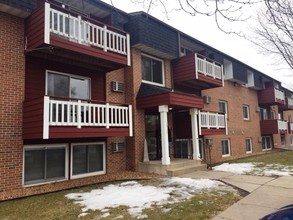 Salem North Apartments in St. Cloud, MN - Building Photo - Building Photo