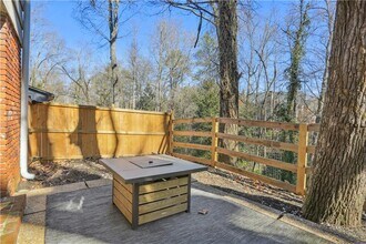 6555 Williamson Dr NE in Atlanta, GA - Building Photo - Building Photo