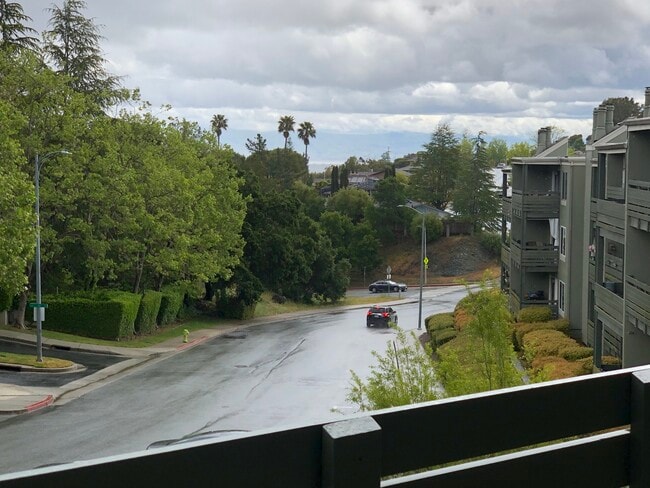 property at 4008 Farm Hill Blvd